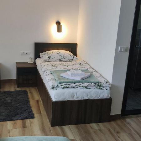 Pansion I Restoran ,, Pogled" Hotel Han Pijesak Eksteriør billede