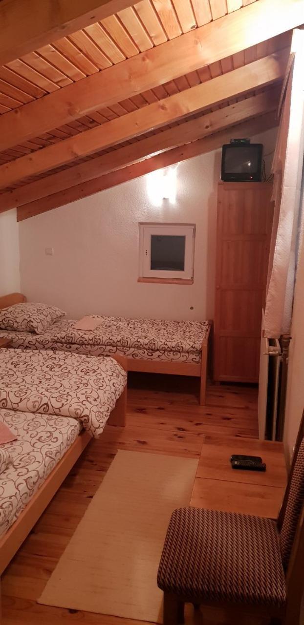 Pansion I Restoran ,, Pogled" Hotel Han Pijesak Eksteriør billede